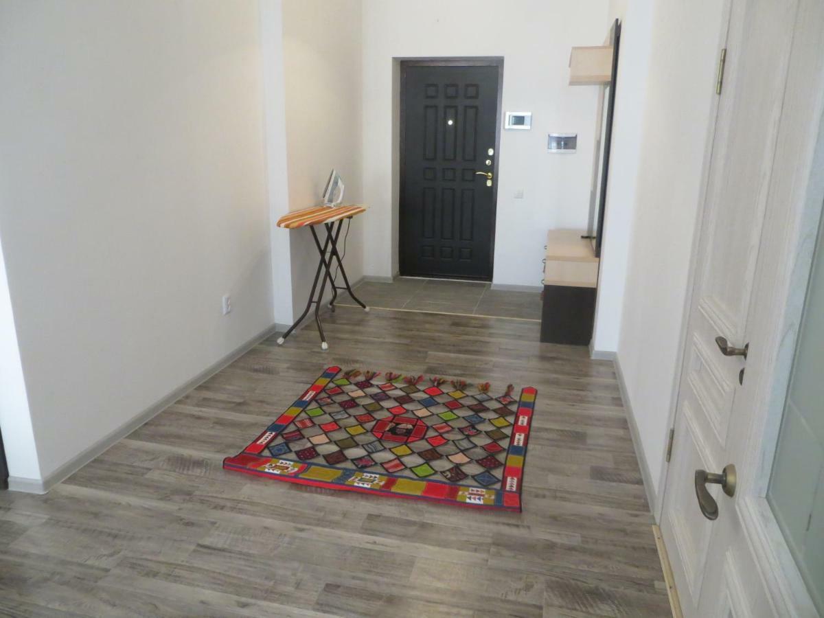 Comfort Apartment Bishkek Exteriör bild
